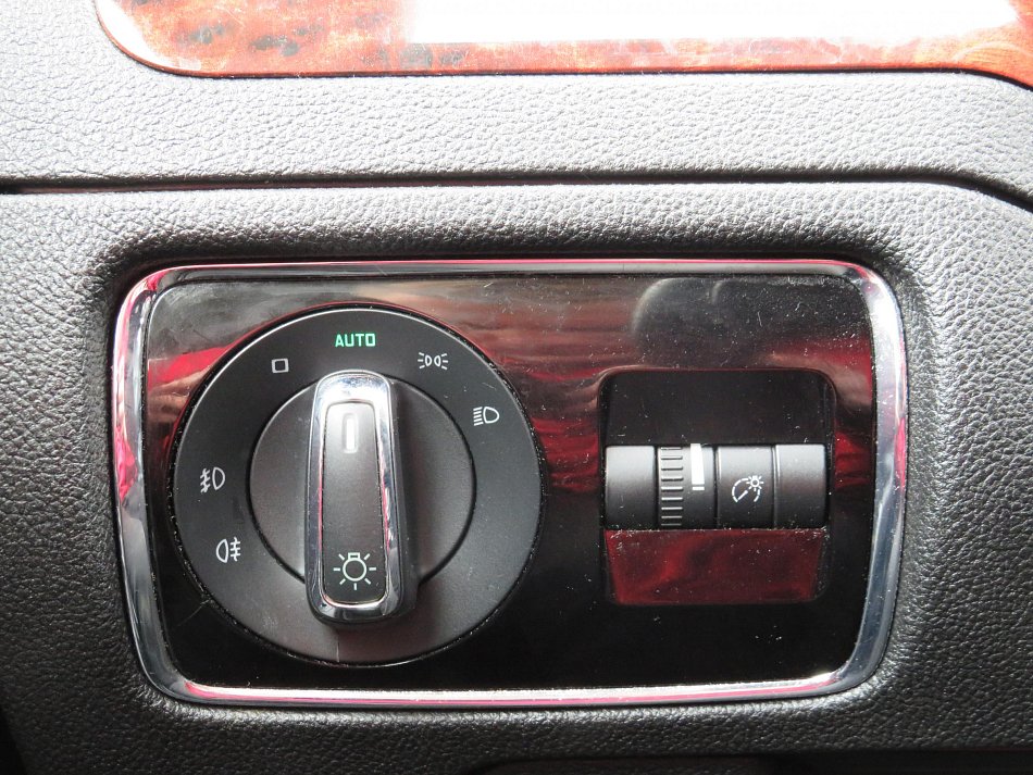 Škoda Superb II 2.0 TDi 