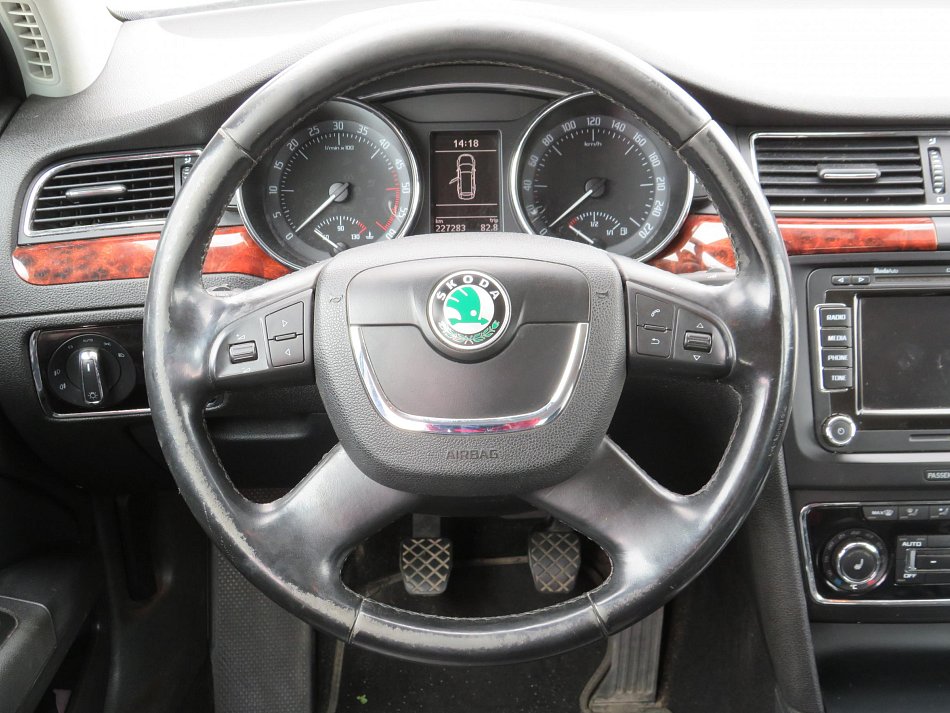 Škoda Superb II 2.0 TDi 