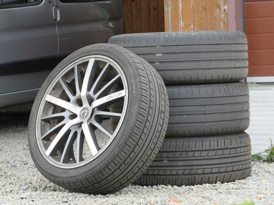 Škoda Superb II 2.0 TDi 