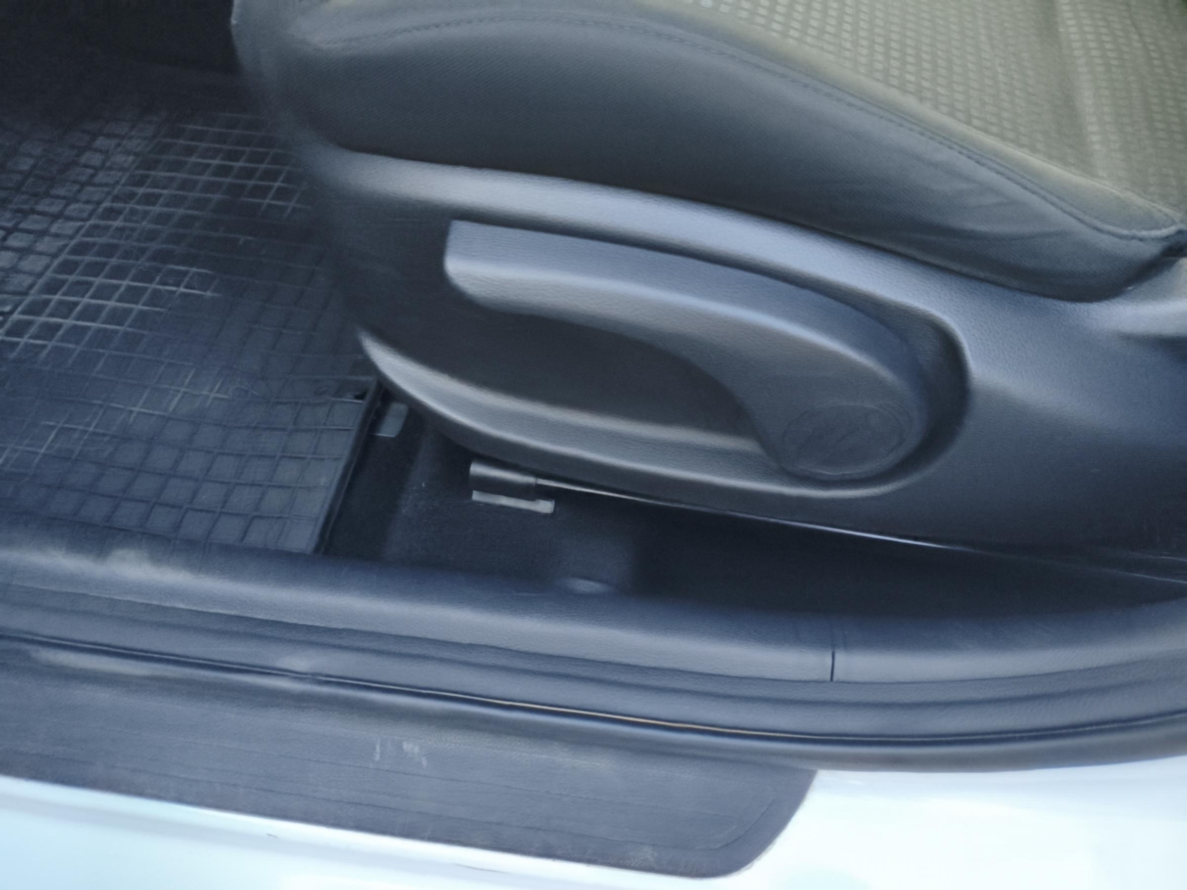 Kia Cee´d, 2019 - pohled č. 17