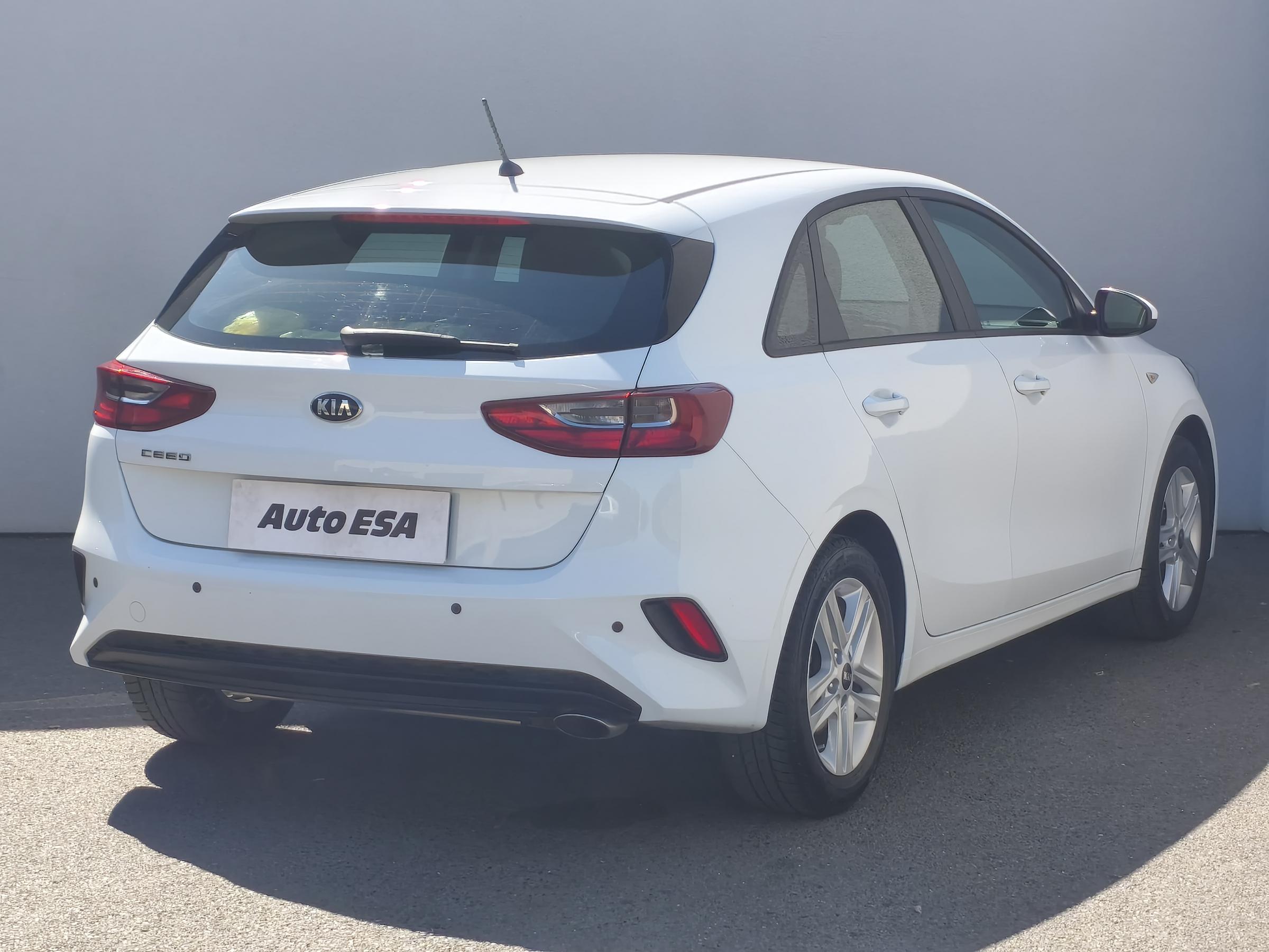 Kia Cee´d, 2019 - pohled č. 4