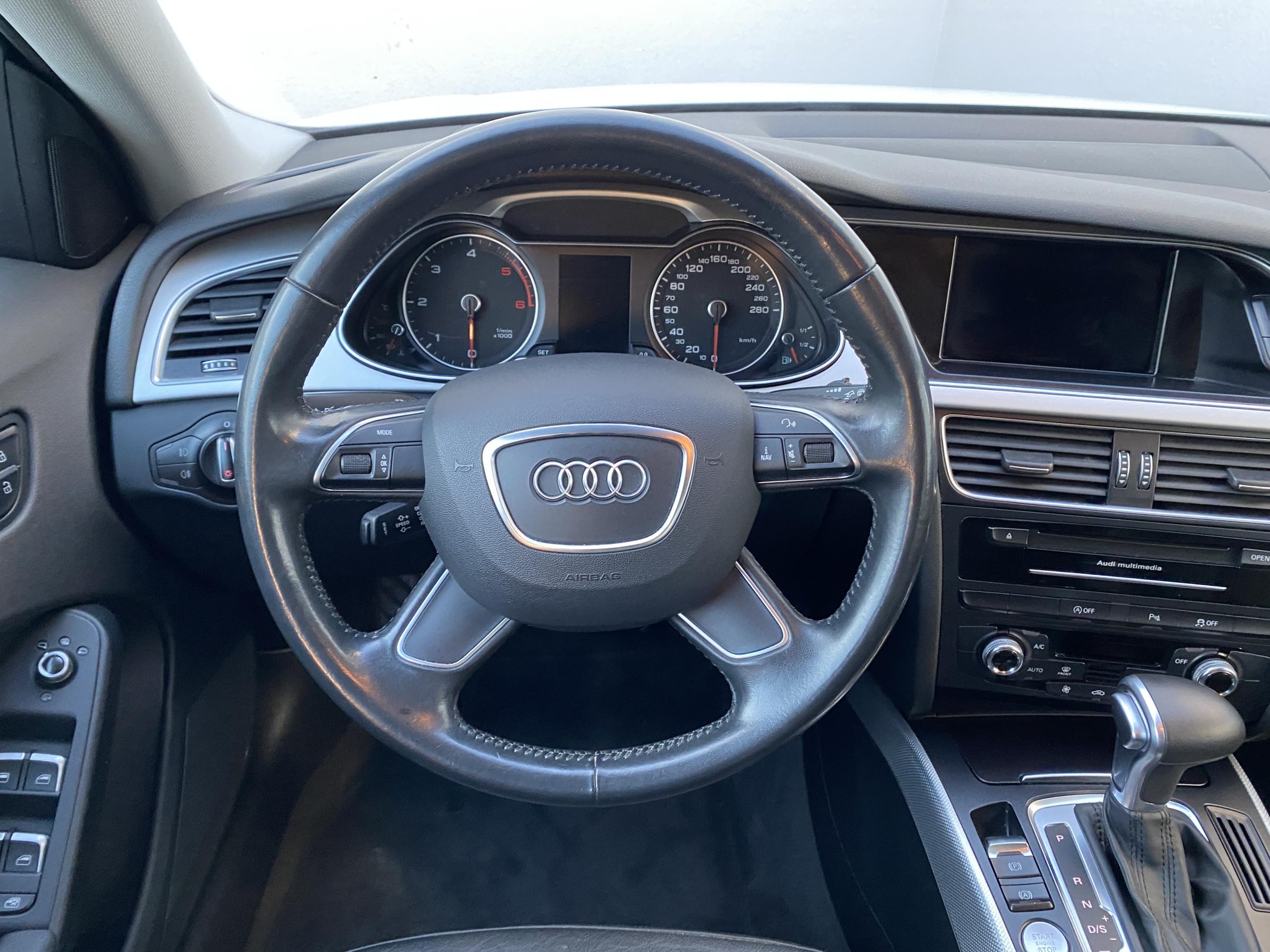 Audi A4 Allroad, 2016 - pohled č. 11