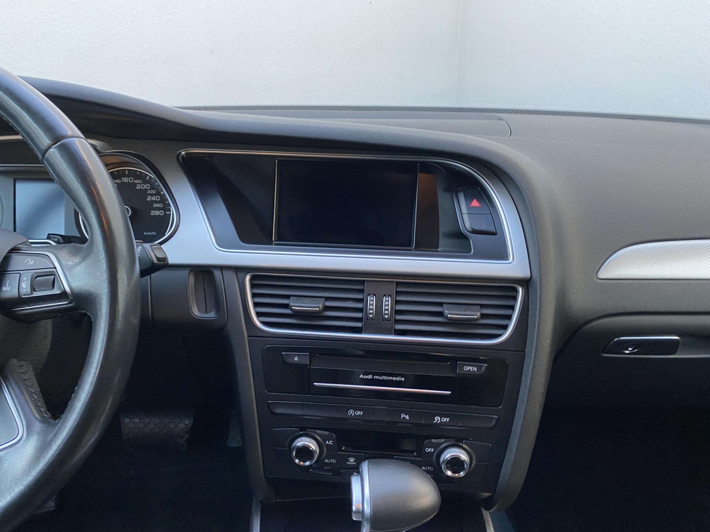 Audi A4 Allroad, 2016 - pohled č. 12