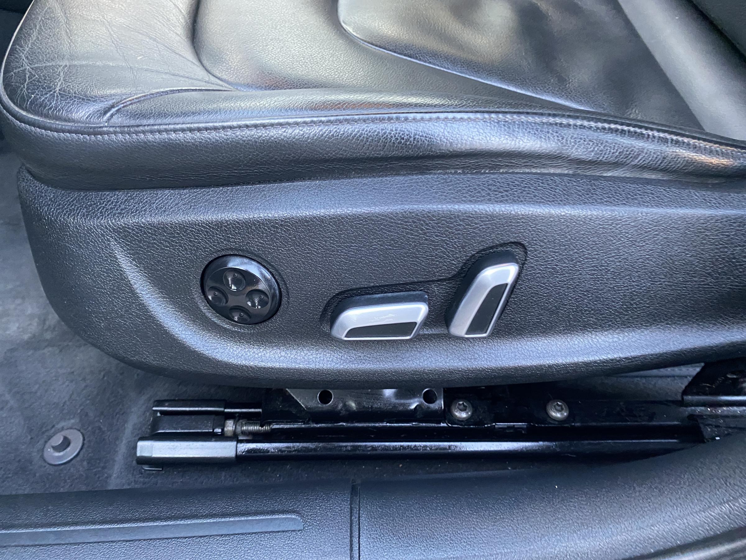 Audi A4 Allroad, 2016 - pohled č. 14