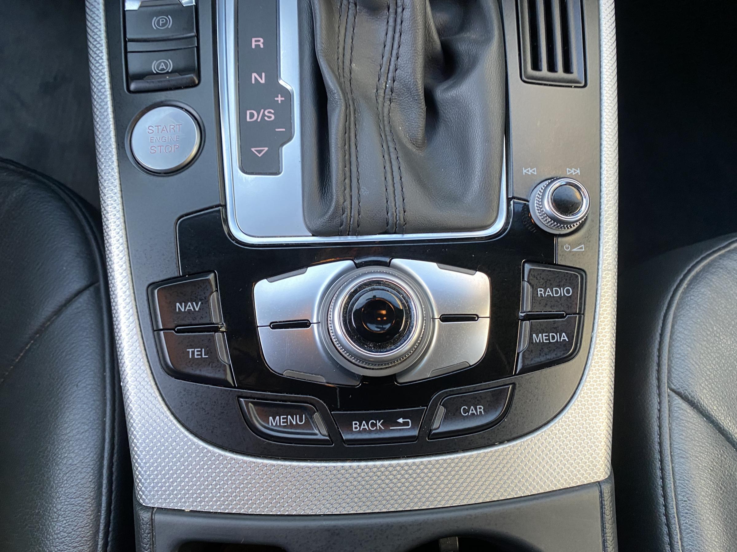 Audi A4 Allroad, 2016 - pohled č. 17