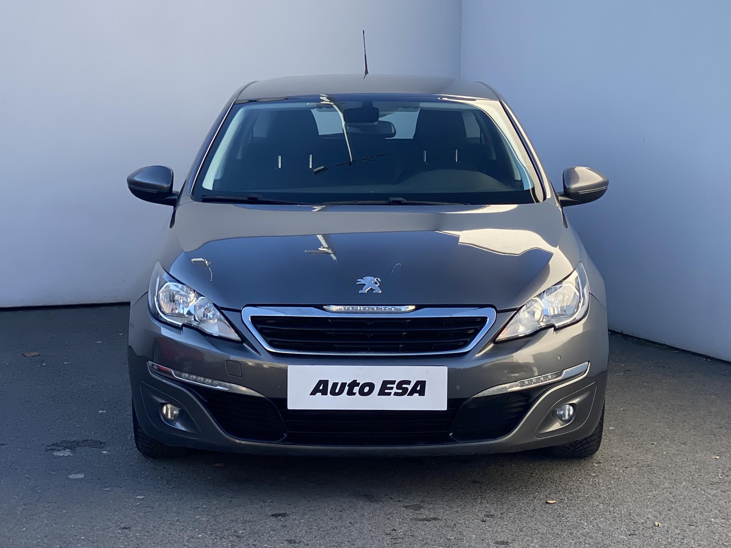 Peugeot 308, 2016 - pohled č. 2