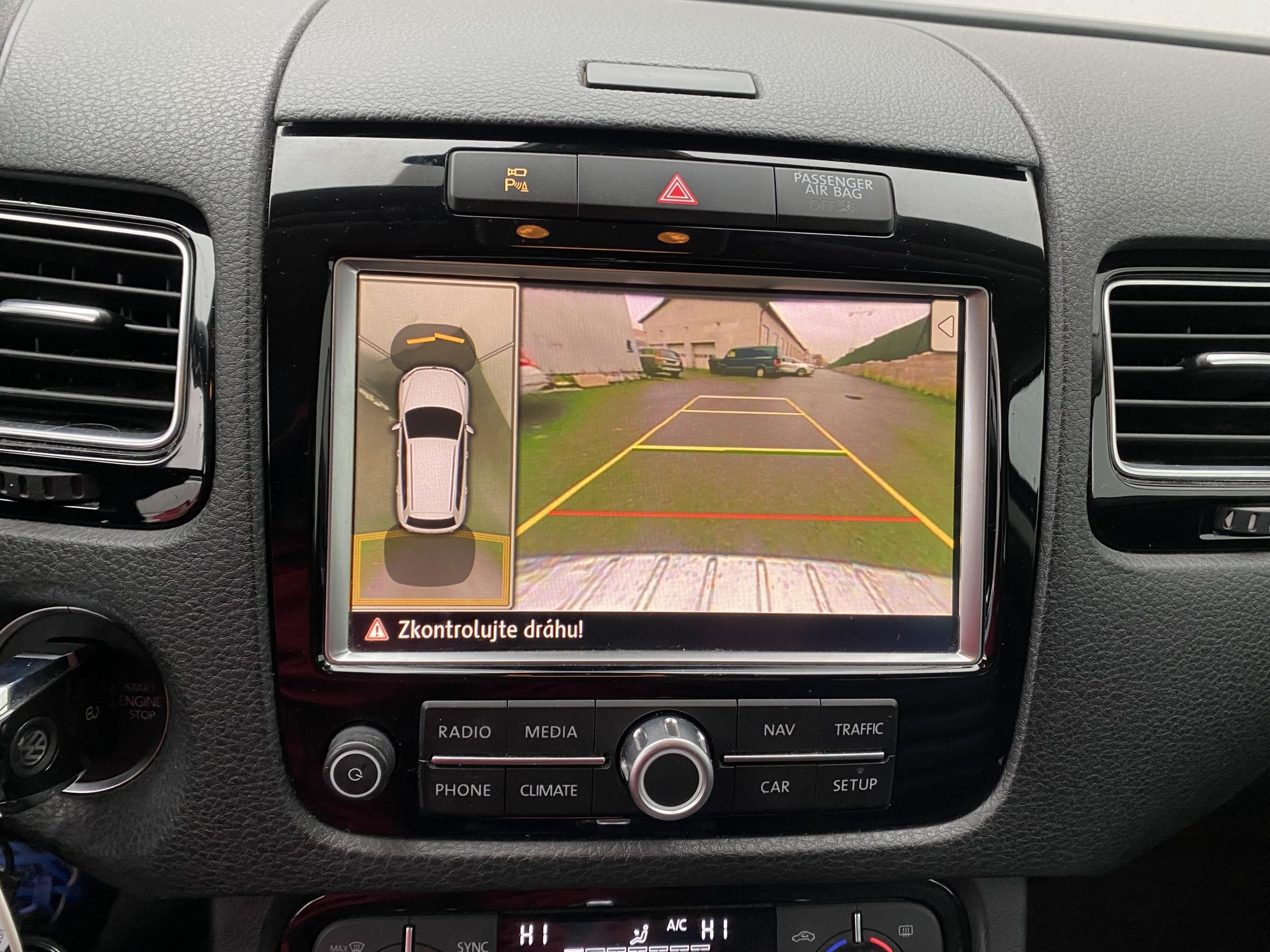 Volkswagen Touareg, 2014 - pohled č. 19