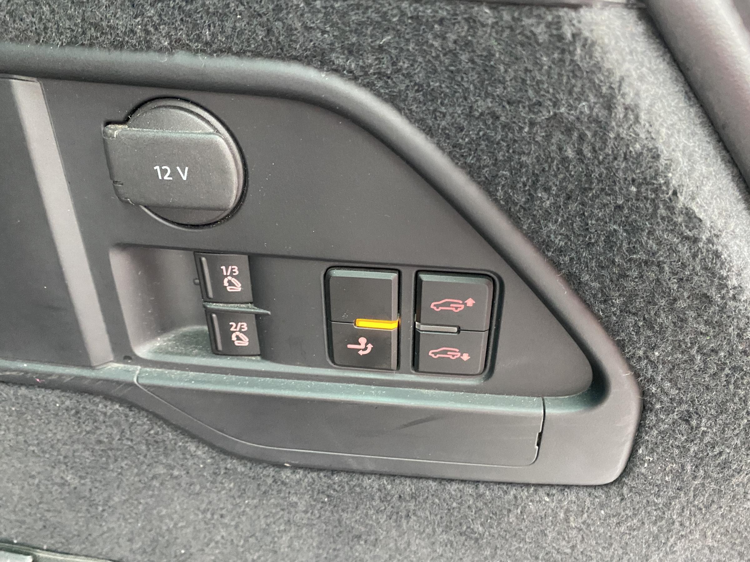 Volkswagen Touareg, 2014 - pohled č. 20