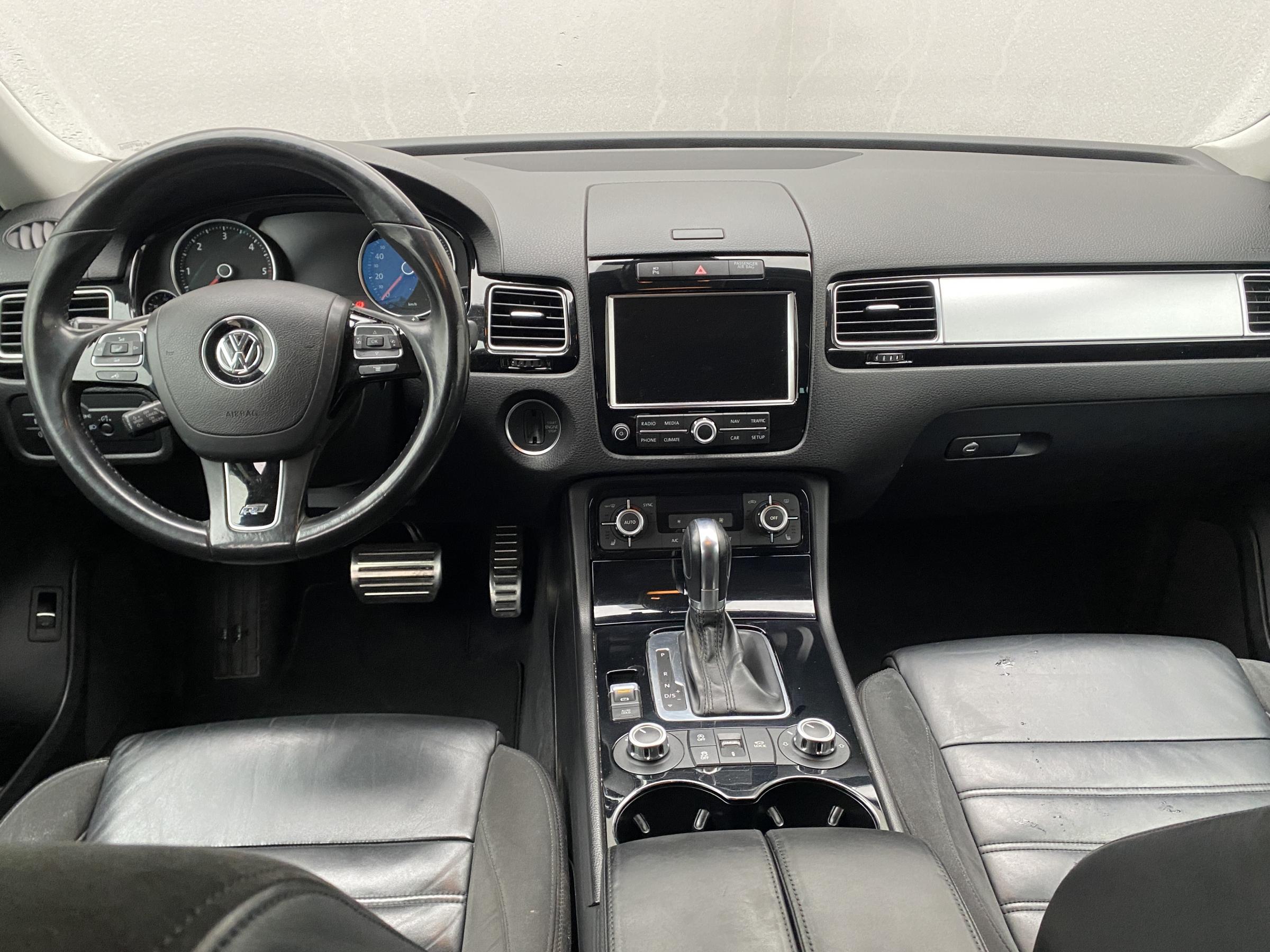 Volkswagen Touareg, 2014 - pohled č. 8