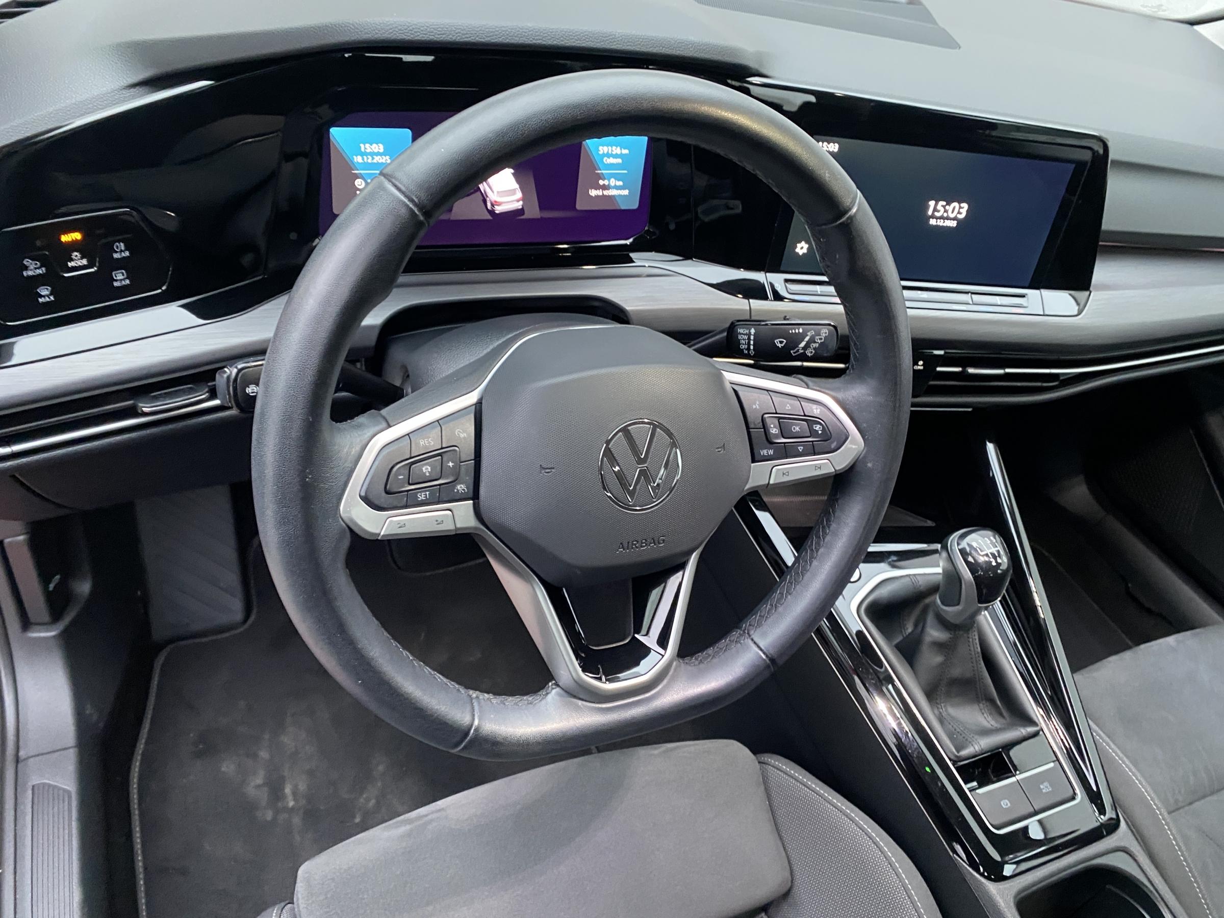 Volkswagen Golf, 2023 - pohled č. 13