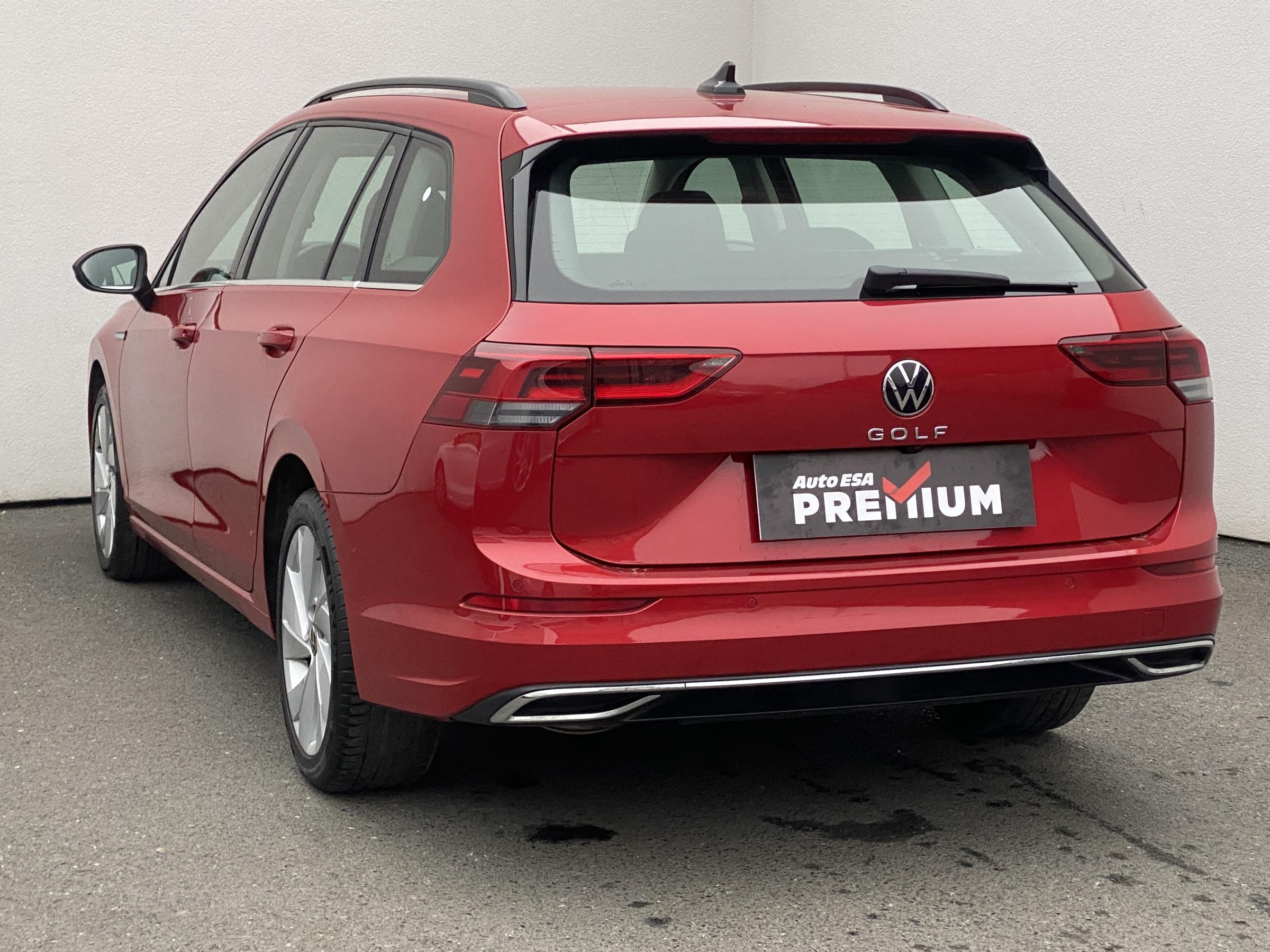 Volkswagen Golf, 2023 - pohled č. 6