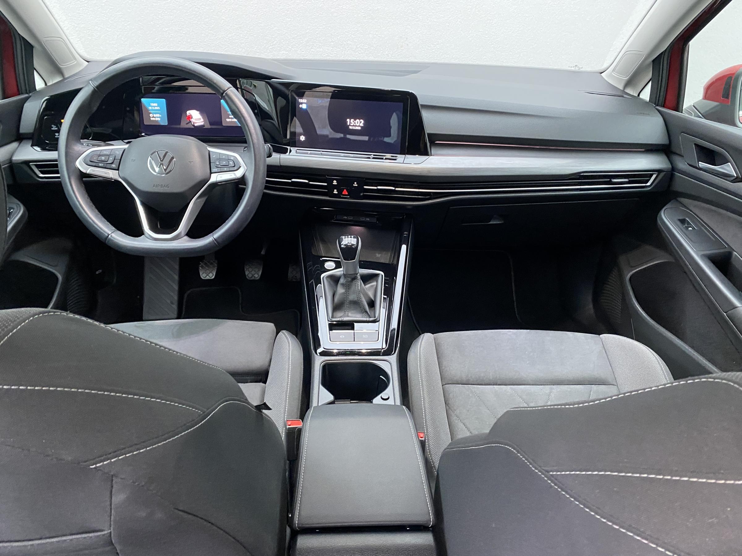 Volkswagen Golf, 2023 - pohled č. 8