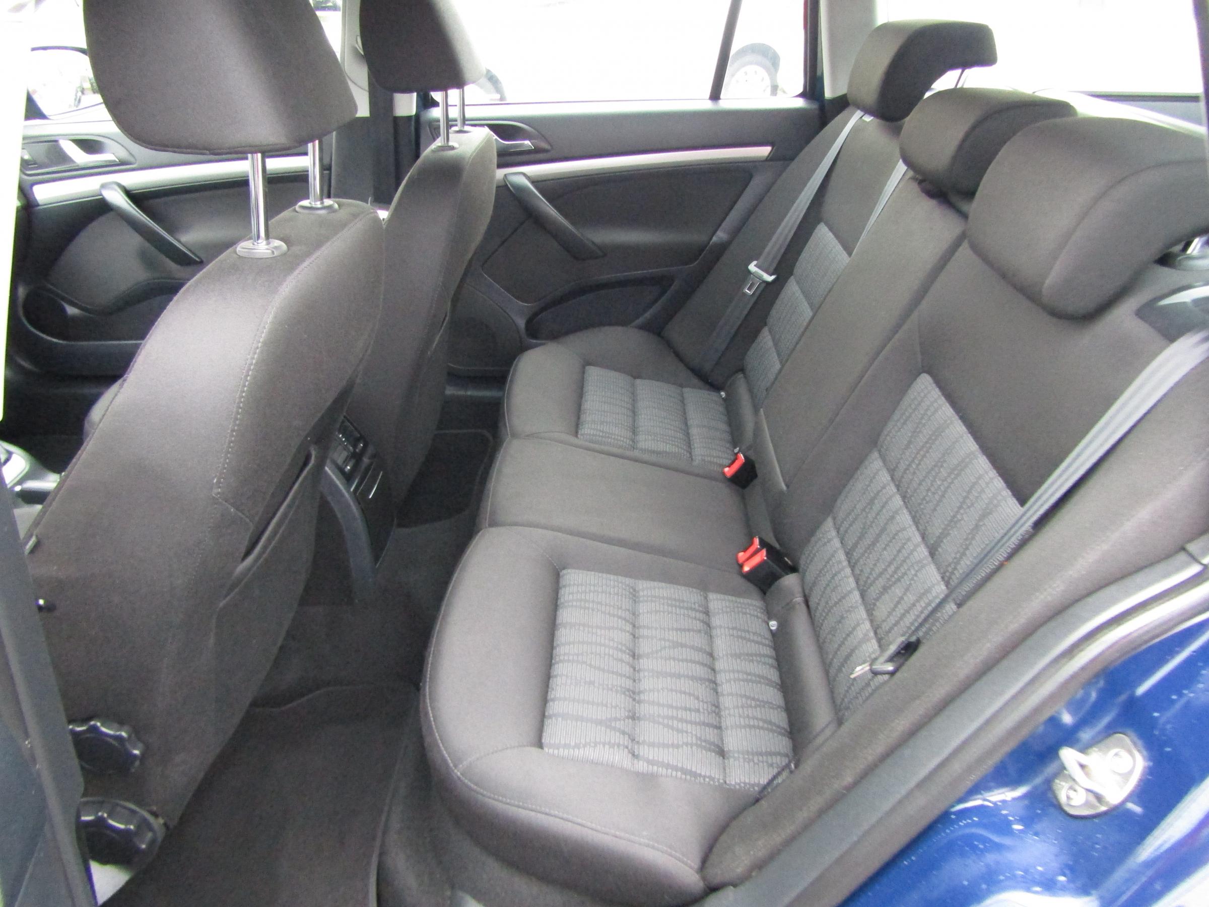 Škoda Octavia, 2011 - pohled č. 10