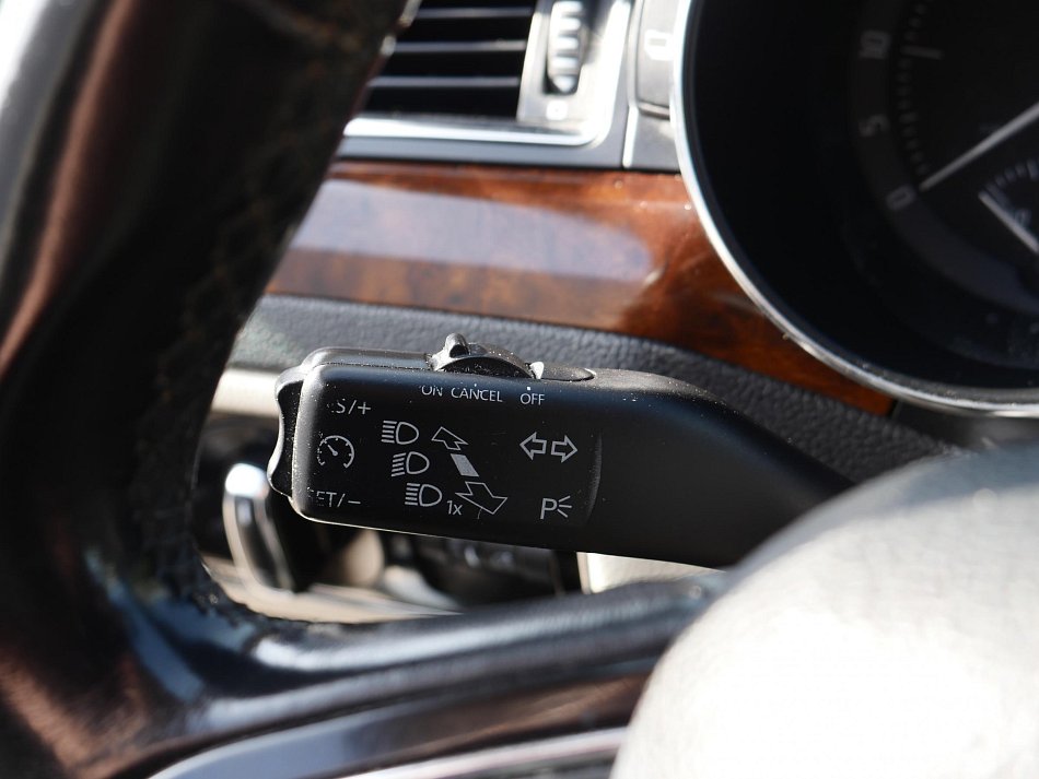 Škoda Superb II 2.0 TDi Elegance