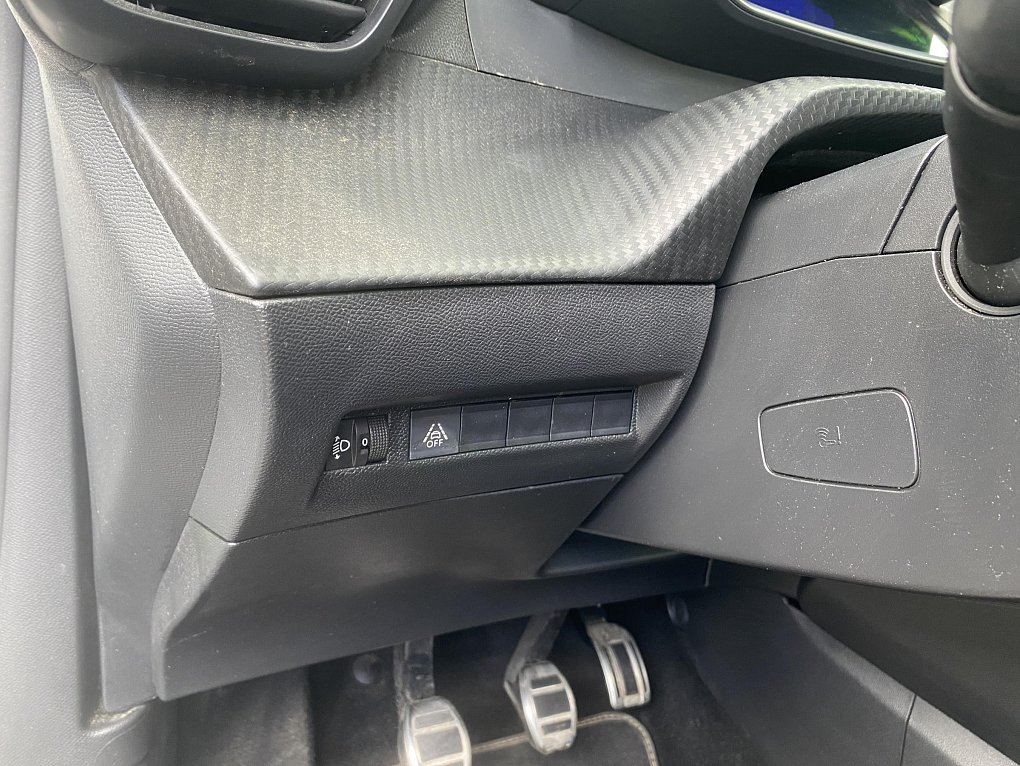 Peugeot 2008 1.2 PT Allure