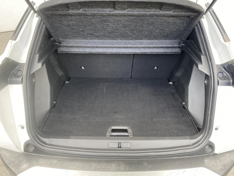 Peugeot 2008 1.2 PT Allure