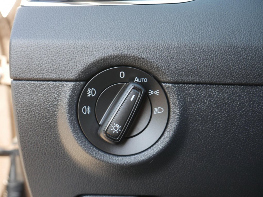 Škoda Octavia III 2.0TSi Style