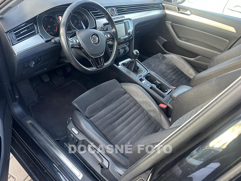 Volkswagen Passat 2.0 TDi 