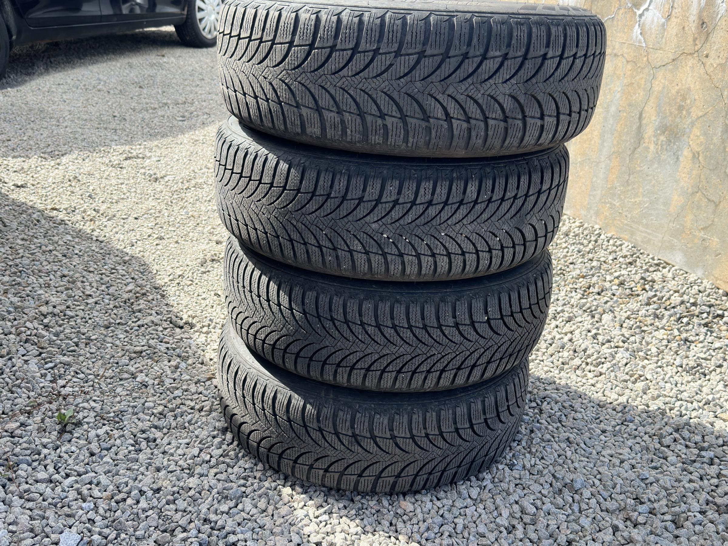 Peugeot 207, 2012 - pohled č. 15