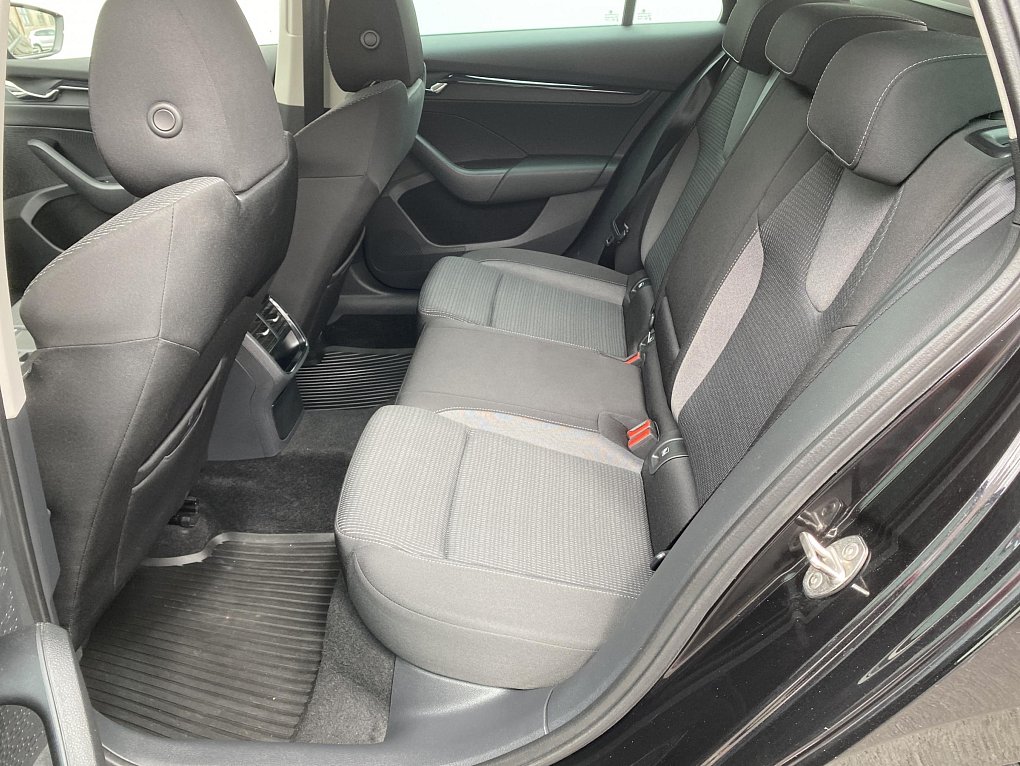 Škoda Octavia IV 1.5 TSi Ambition