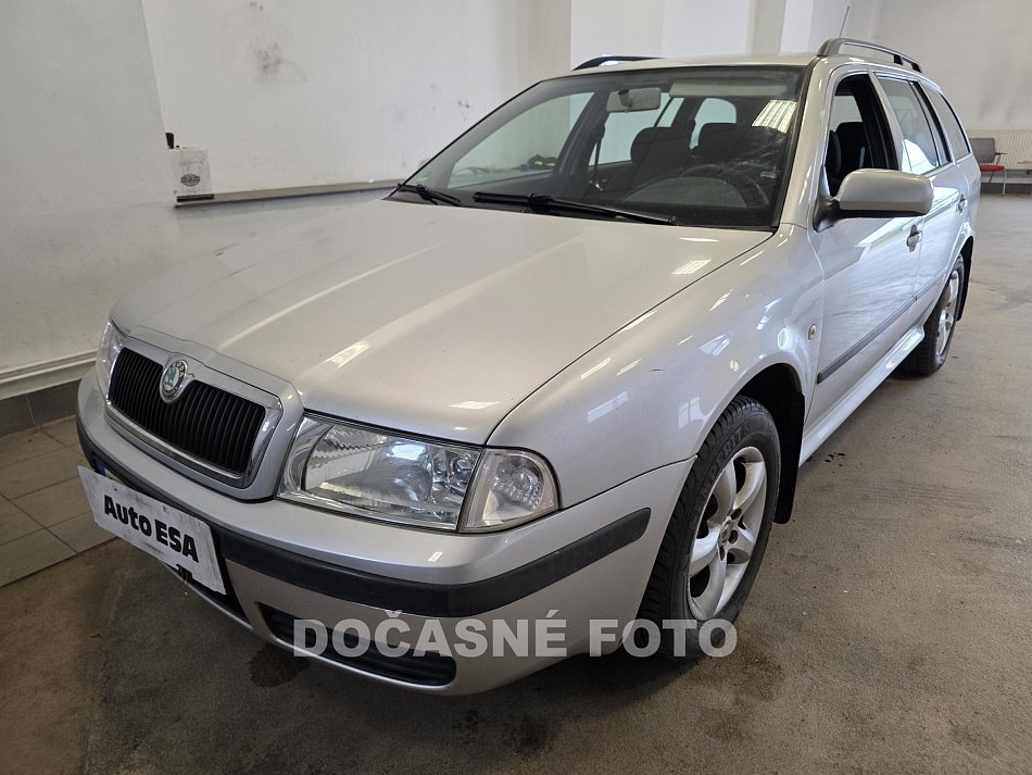 Škoda Octavia 1.6 i 
