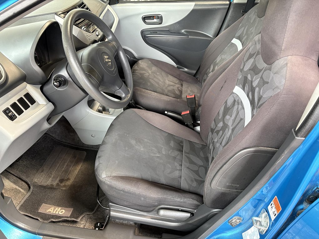Suzuki Alto 1.0i 