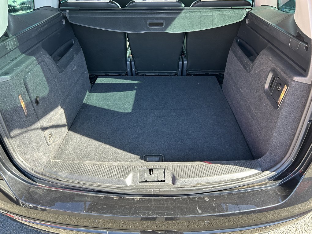 Volkswagen Sharan 2.0 TDi Match