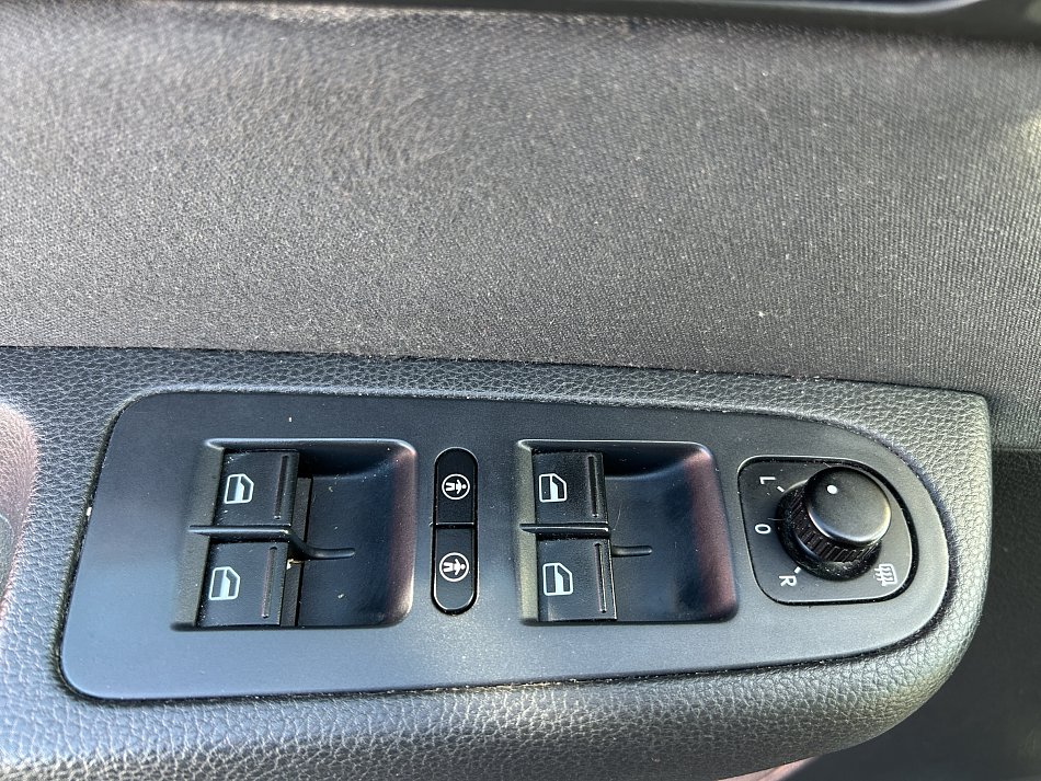 Volkswagen Sharan 2.0 TDi Match