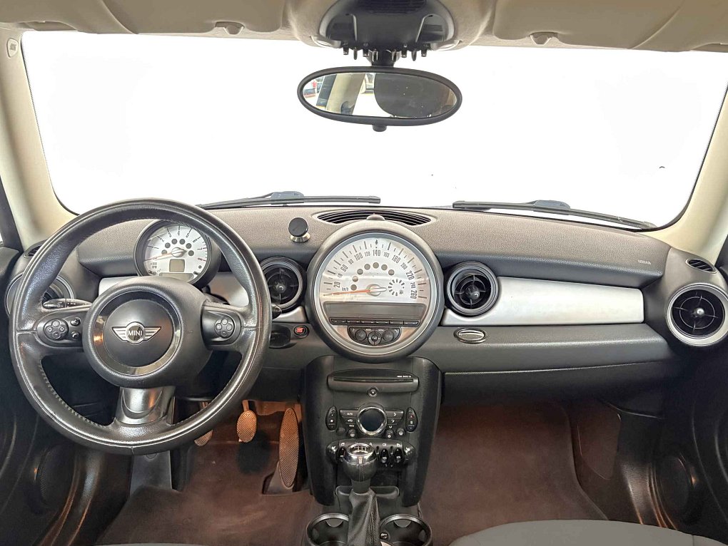 Mini Cooper 1.6 i 