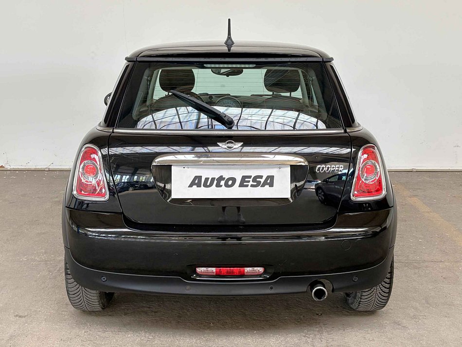 Mini Cooper 1.6 i 