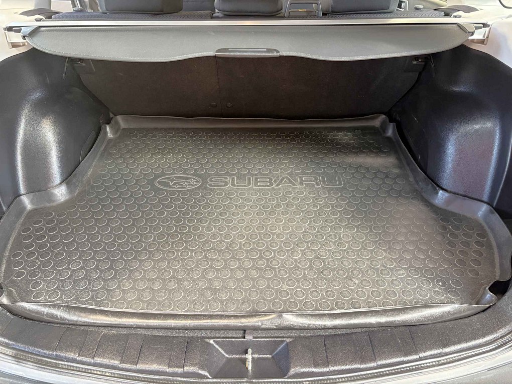 Subaru Forester 2.0i  AWD