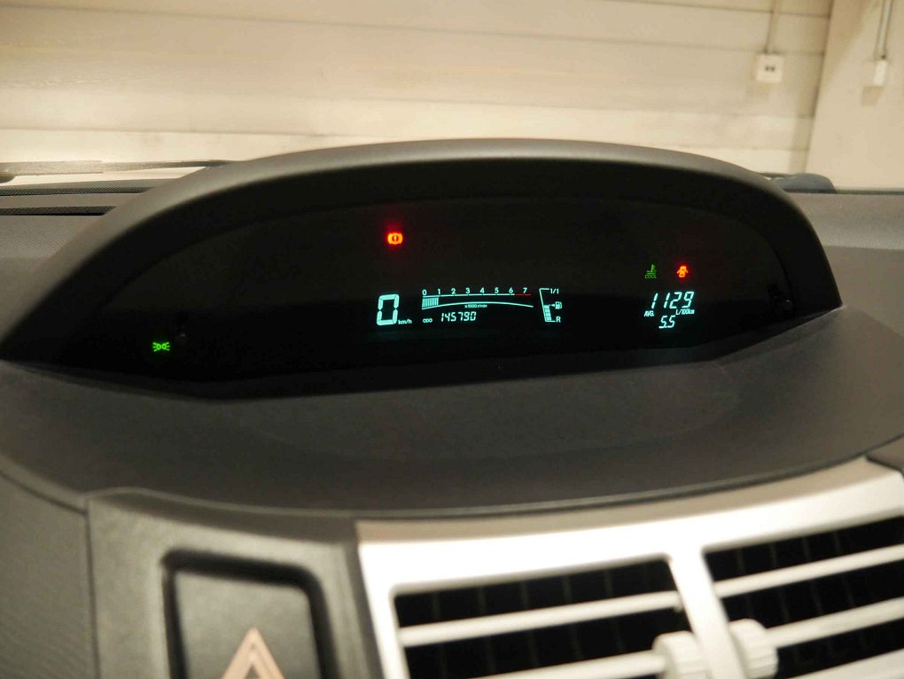 Toyota Yaris 1.0i 