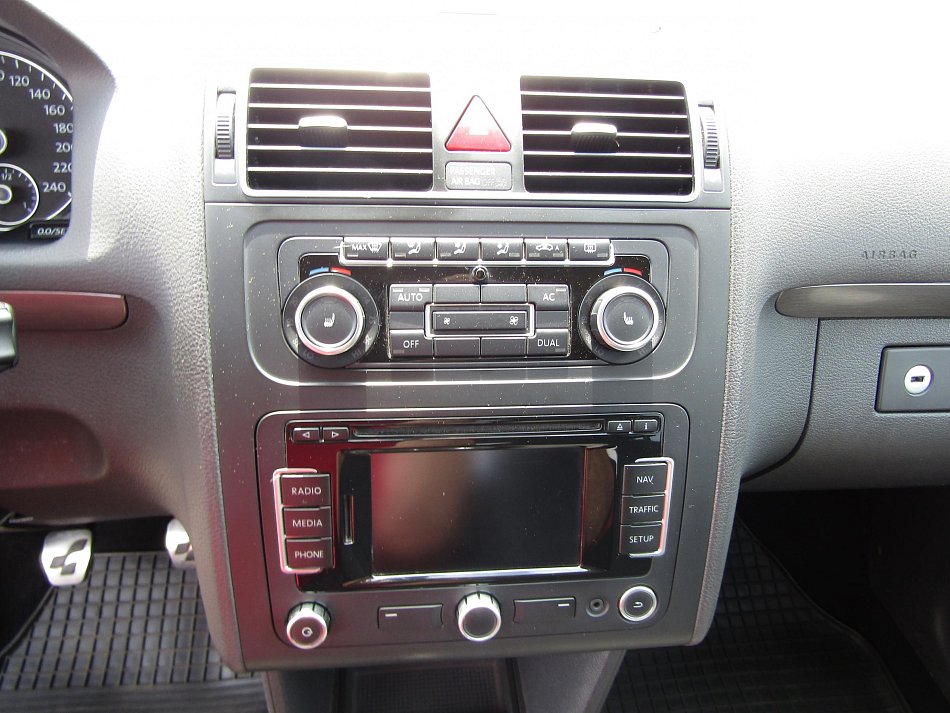 Volkswagen Touran 1.6 TDi 