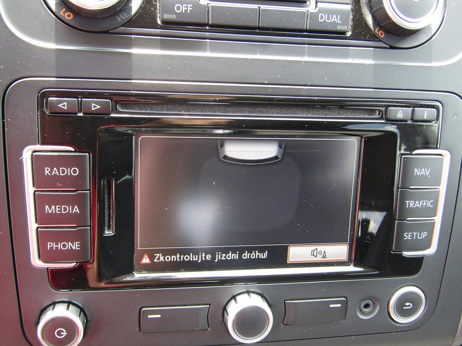 Volkswagen Touran 1.6 TDi 