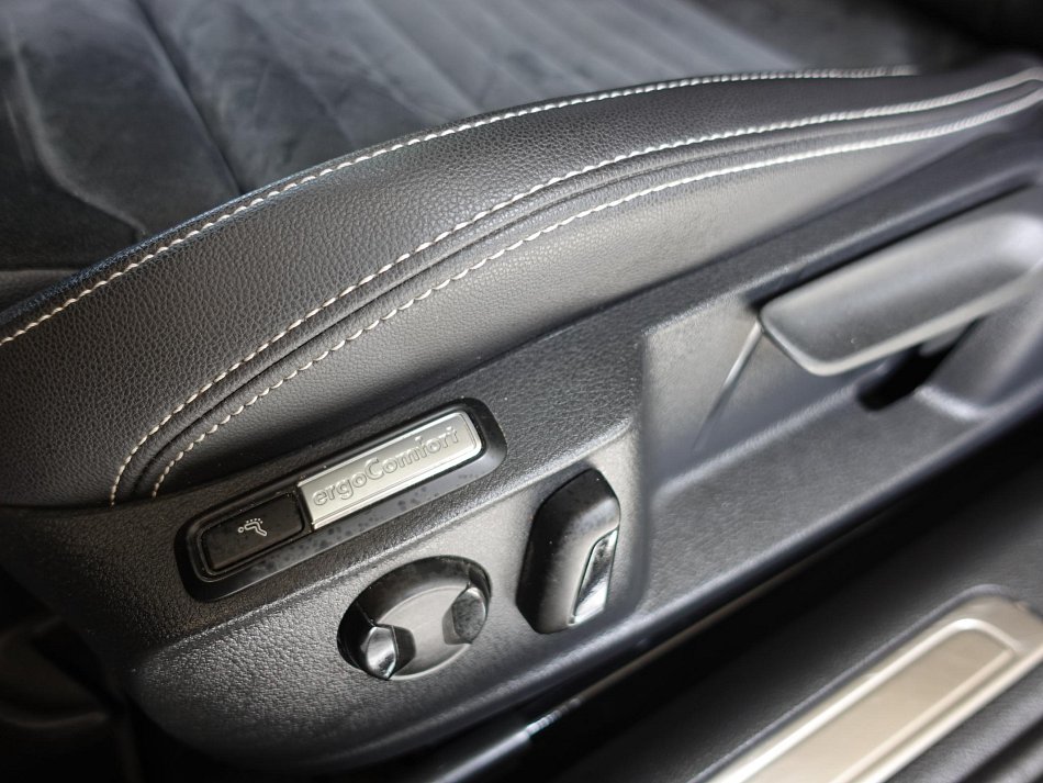 Volkswagen Passat 2.0TDi 