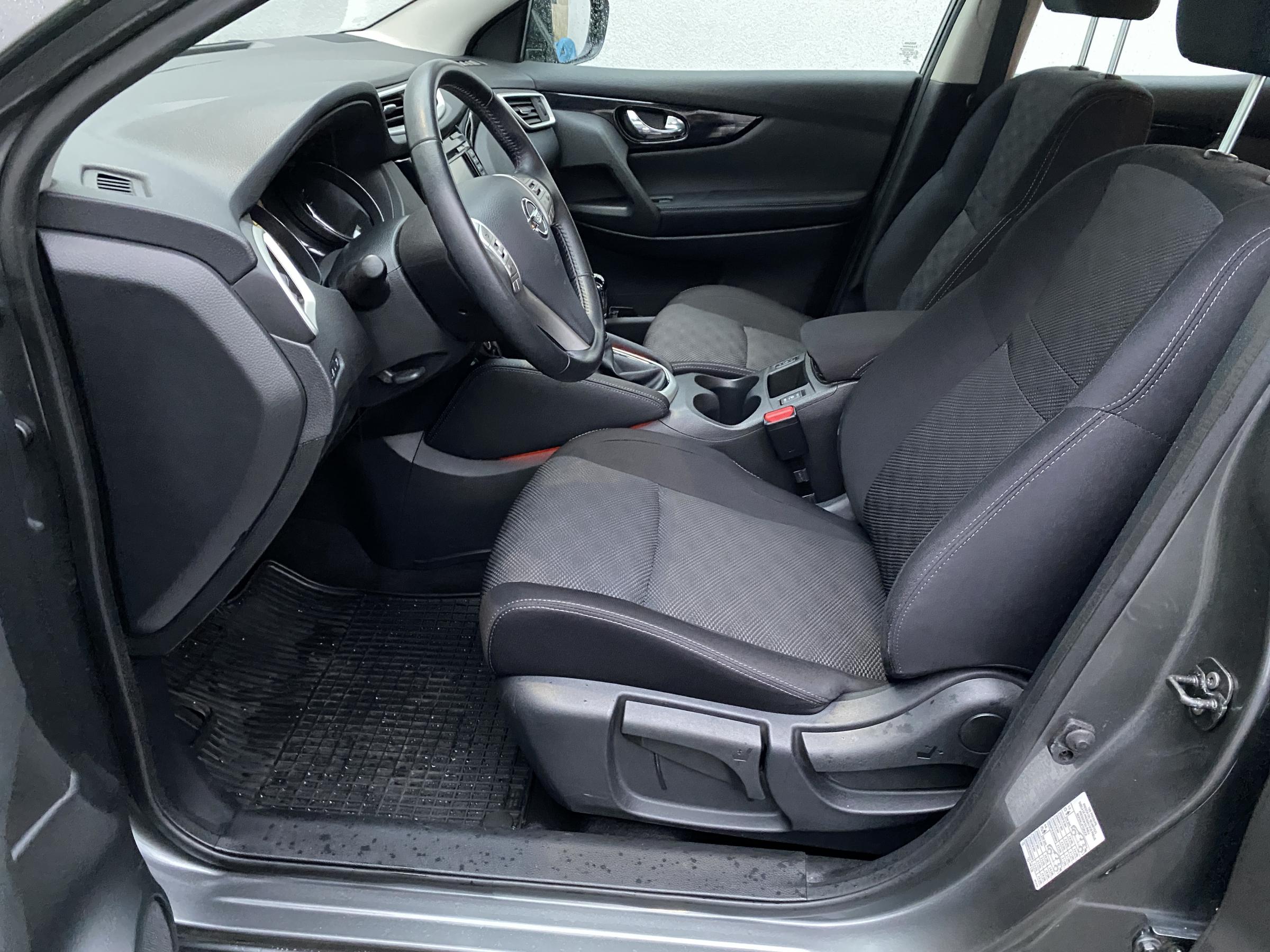 Nissan Qashqai, 2016 - pohled č. 9