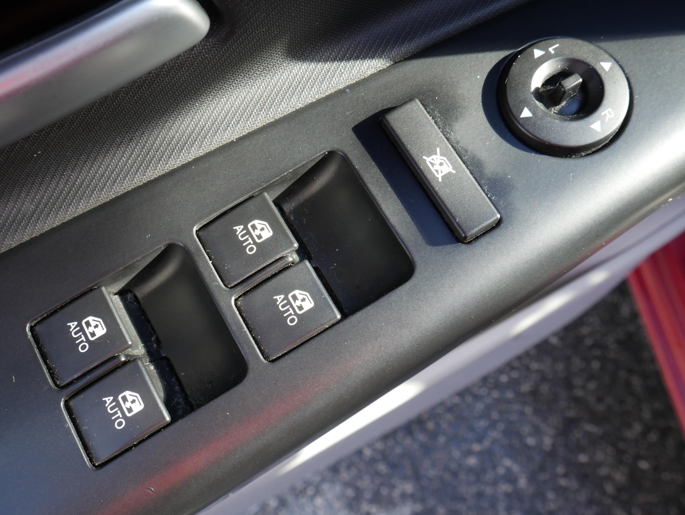 Kia Cee´d, 2010 - pohled č. 12