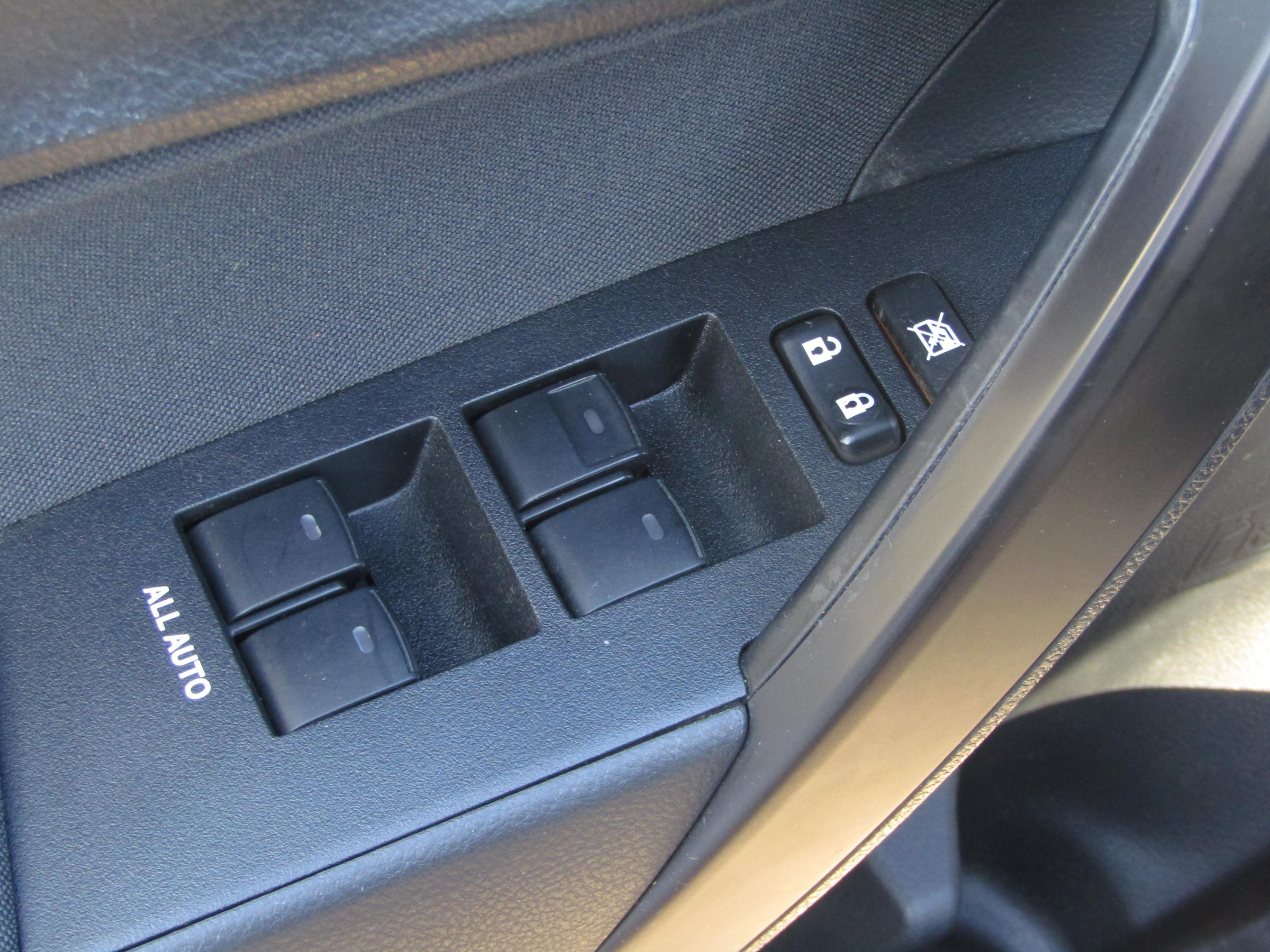 Toyota Corolla, 2017 - pohled č. 11