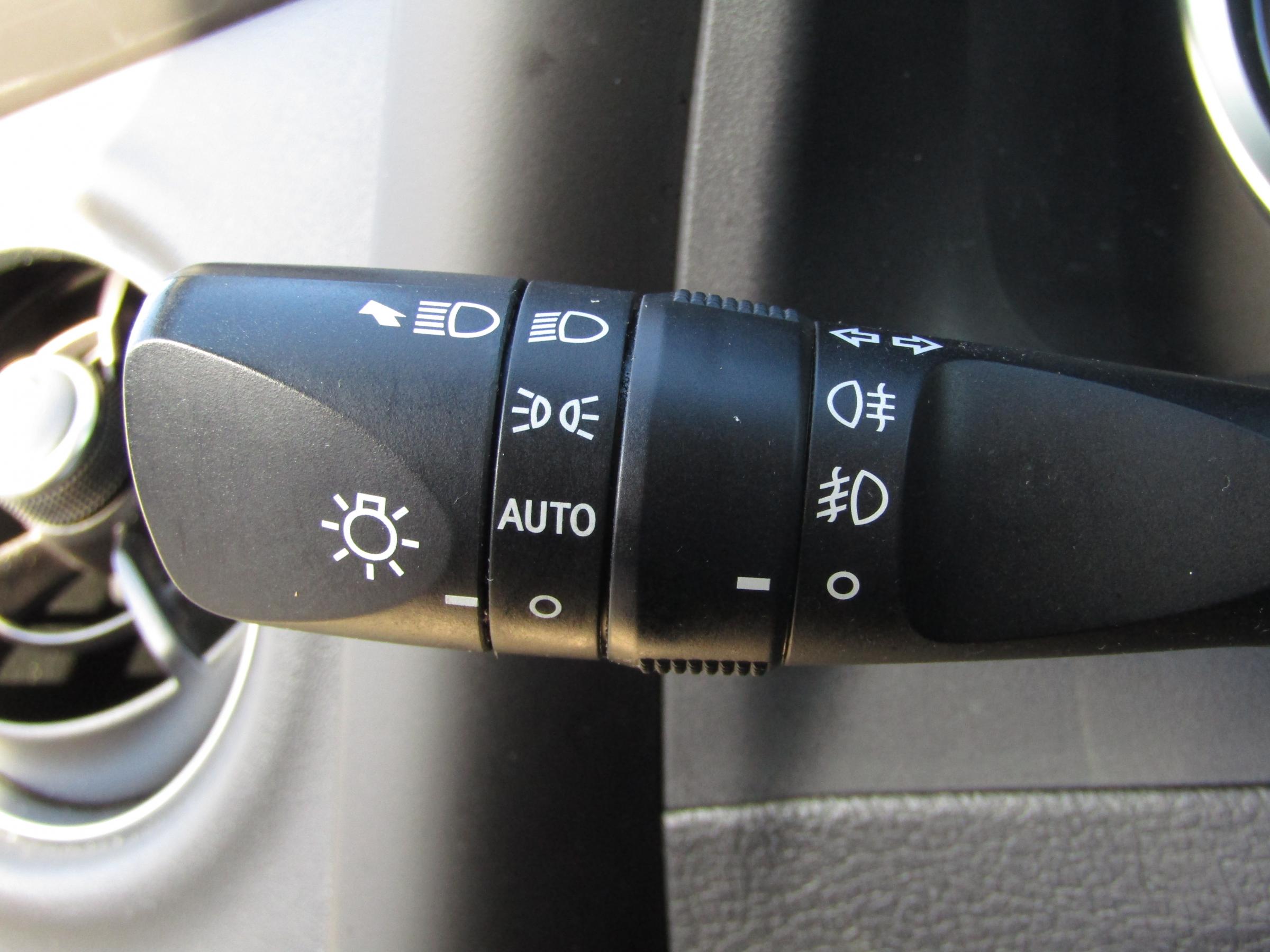 Toyota Corolla, 2017 - pohled č. 12