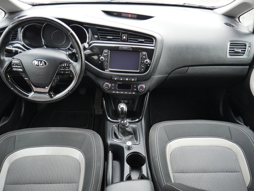 Kia Ceed 1.6 CRDi 