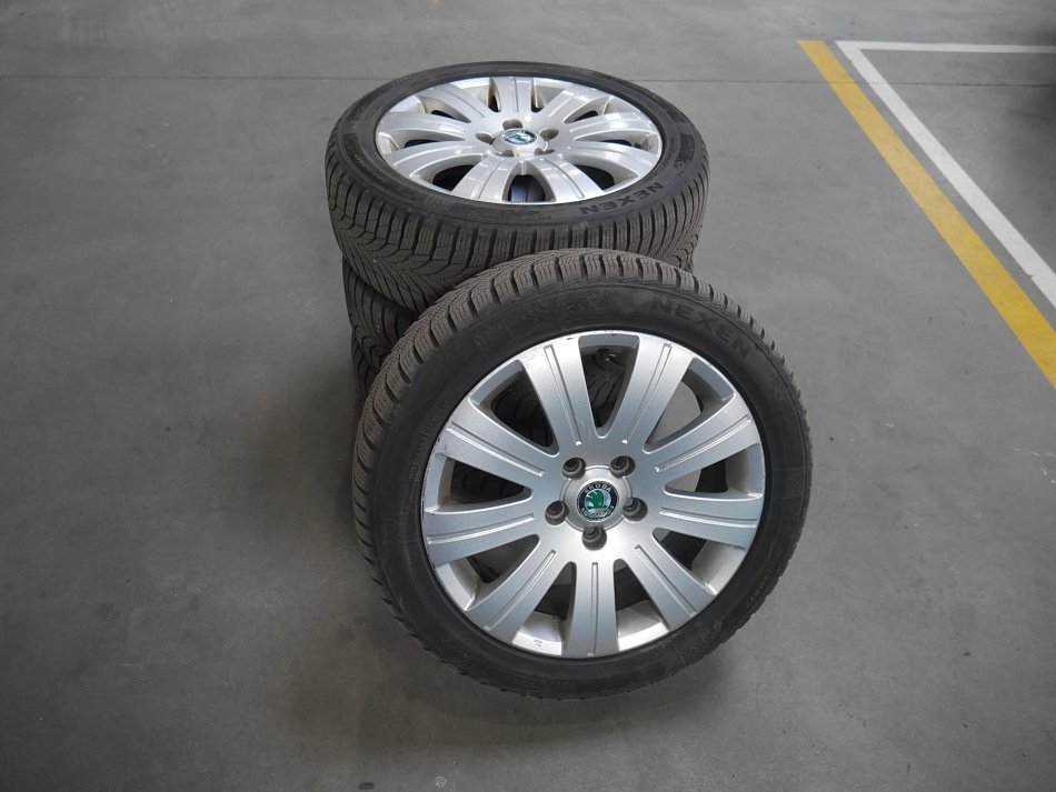 Škoda Superb II 2.0 TDi  4x4