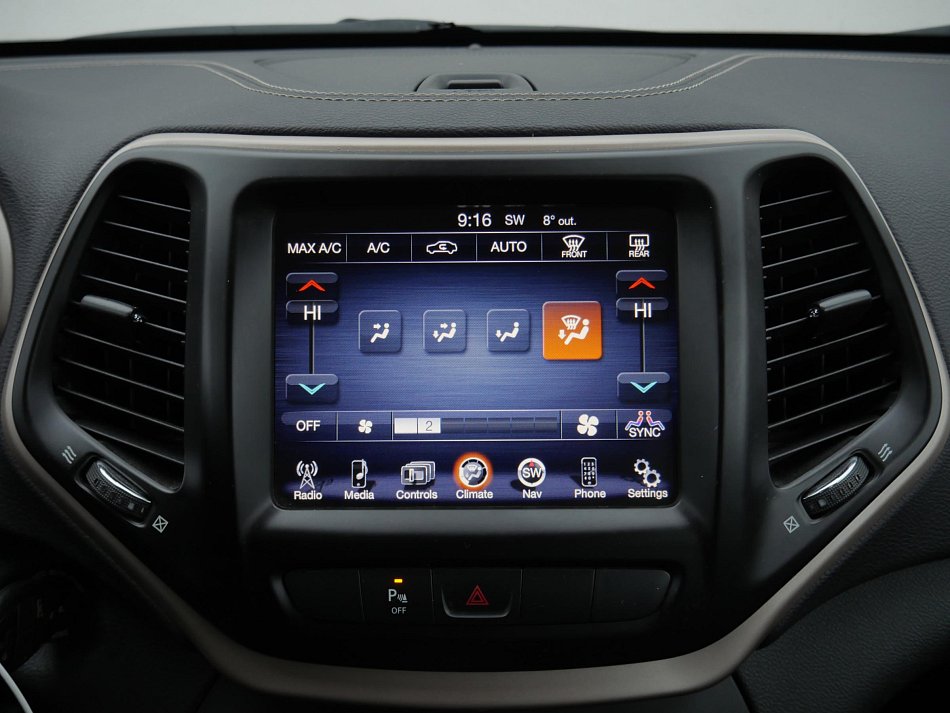 Jeep Cherokee 2.0 MTJ Longitude