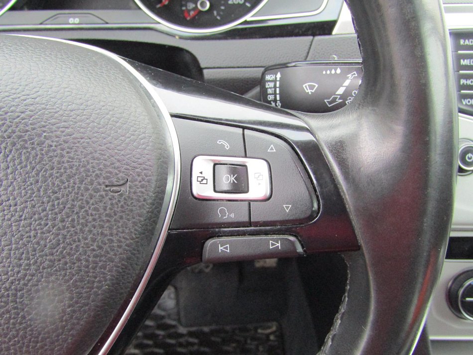 Volkswagen Passat 2.0TDi 