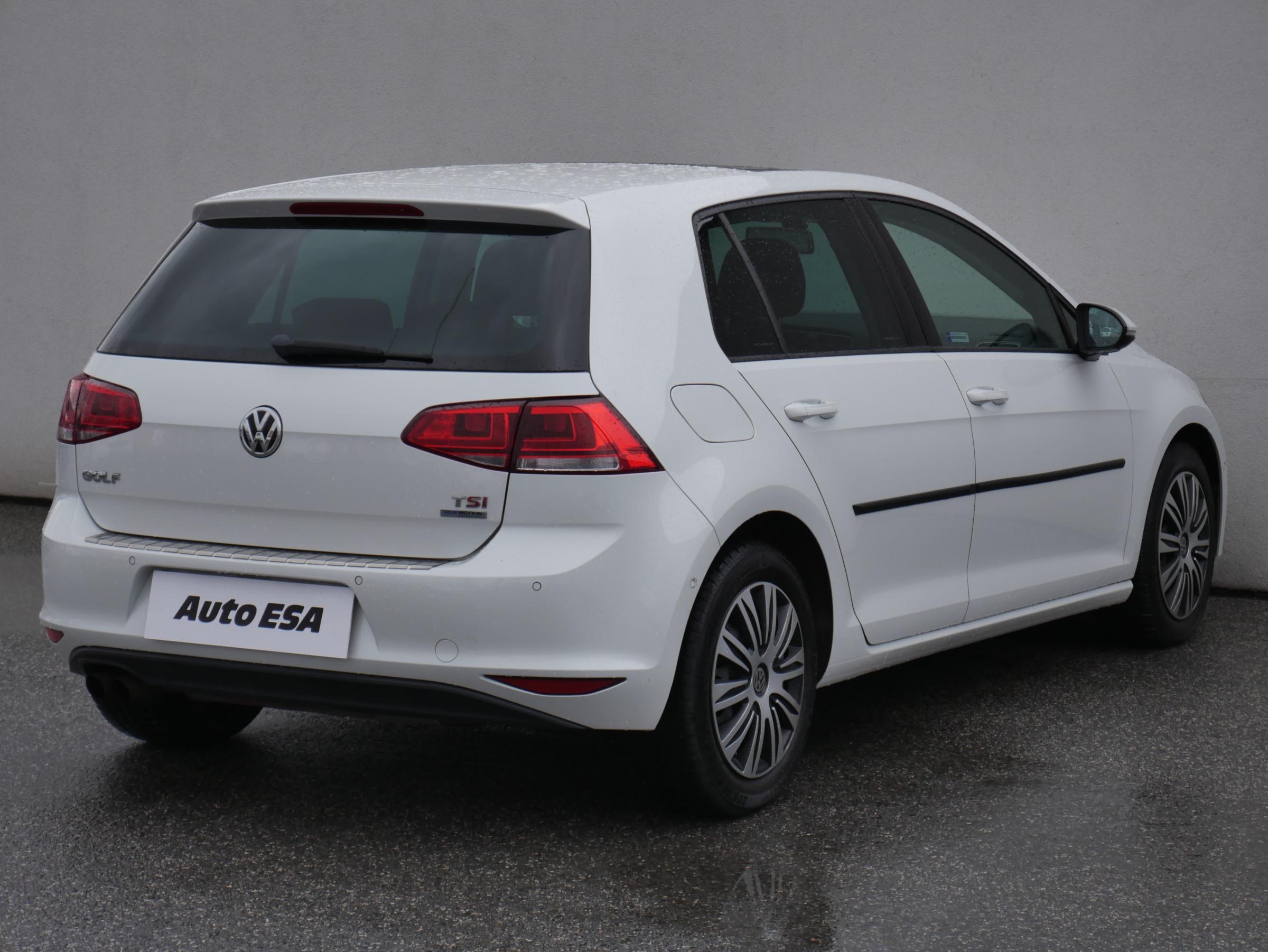 Volkswagen Golf, 2012 - pohled č. 4