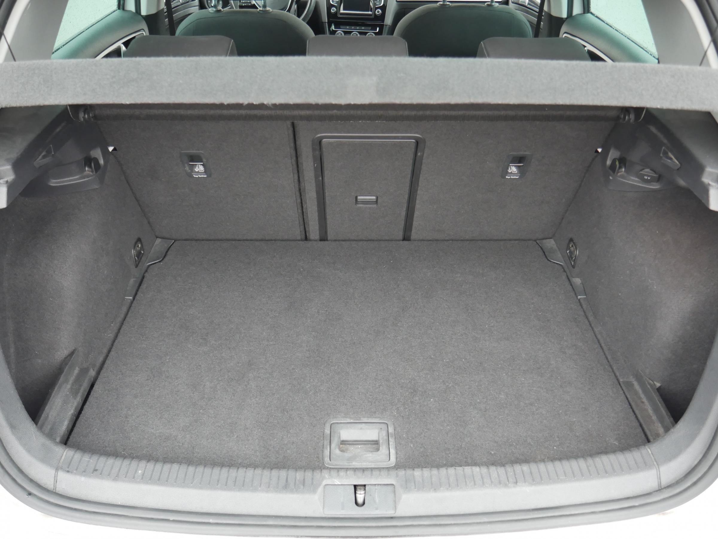 Volkswagen Golf, 2012 - pohled č. 7