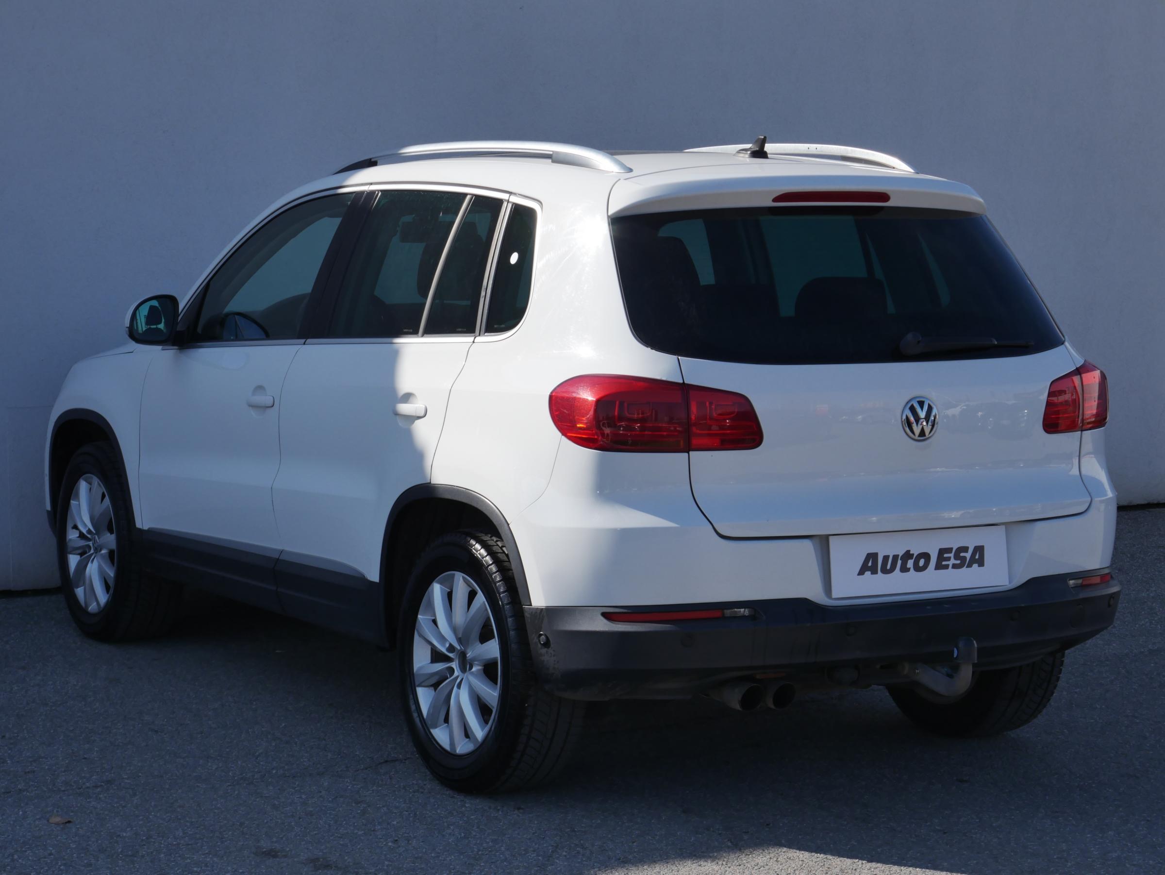 Volkswagen Tiguan, 2012 - pohled č. 6