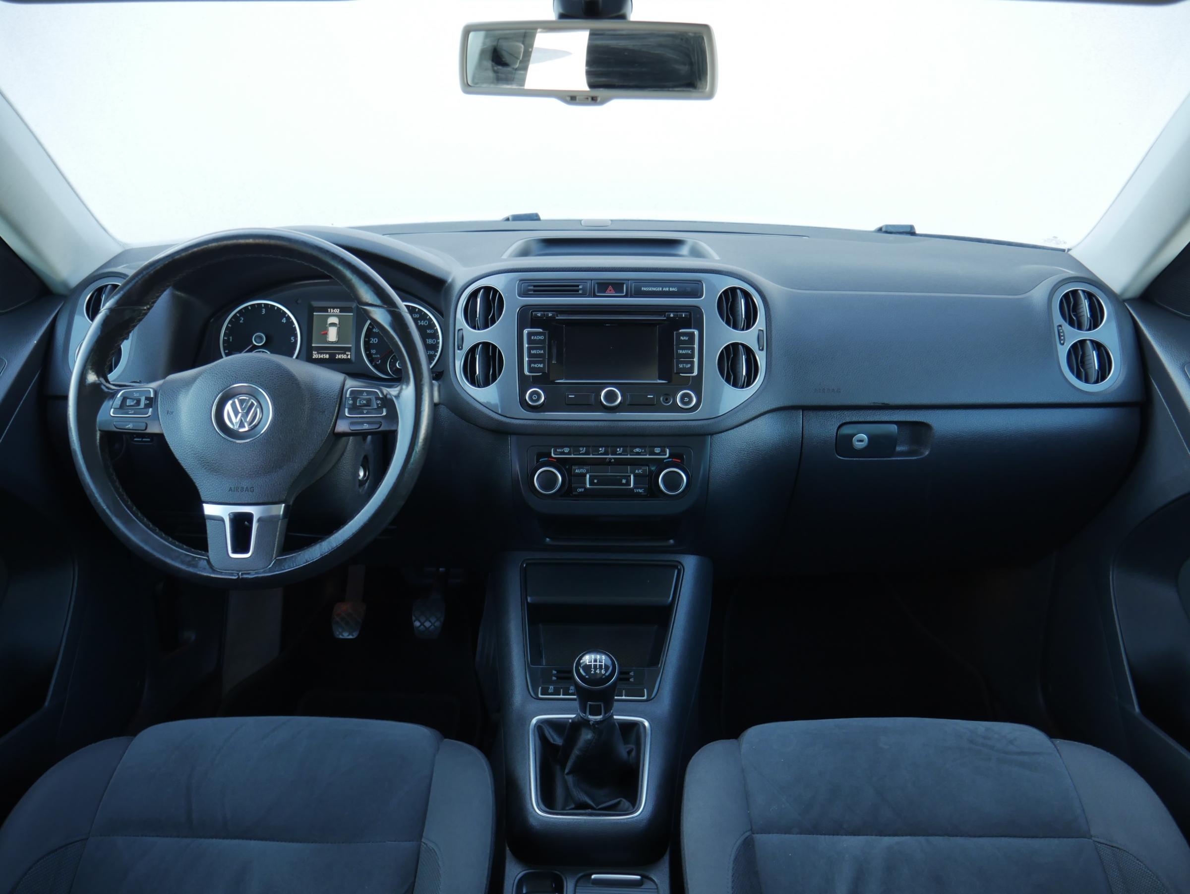 Volkswagen Tiguan, 2012 - pohled č. 8