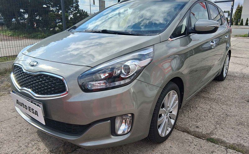 Kia Carens 1.7 CRDi D4FD 