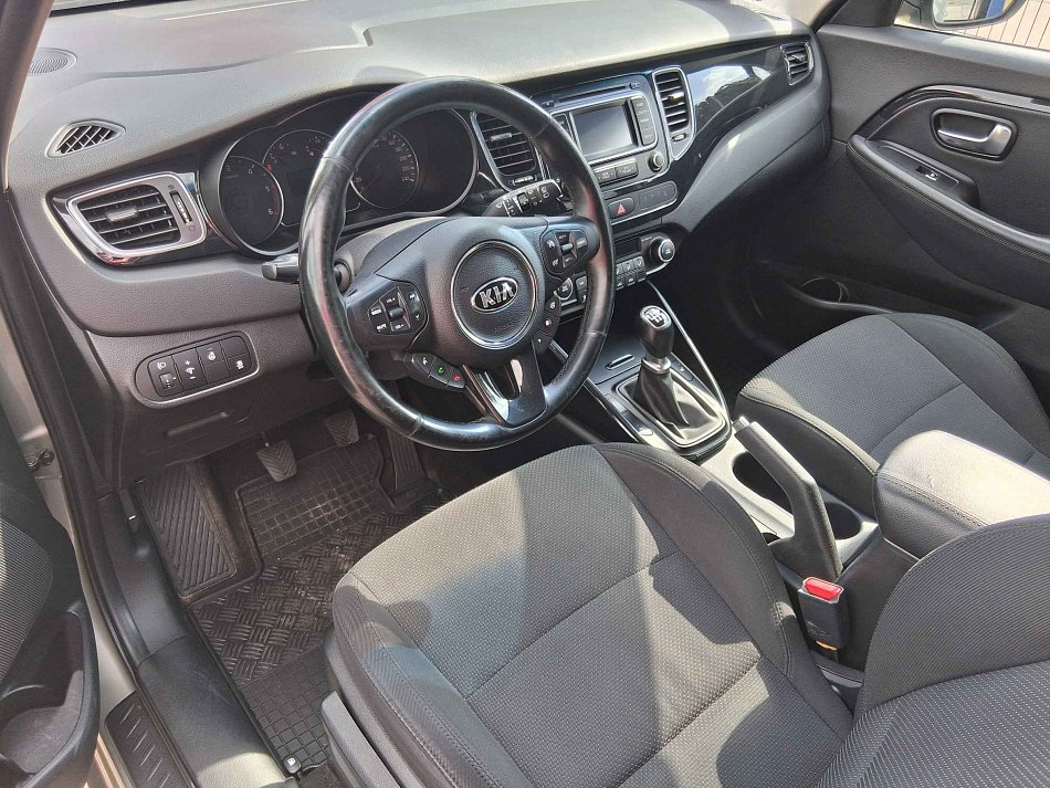 Kia Carens 1.7 CRDi D4FD 