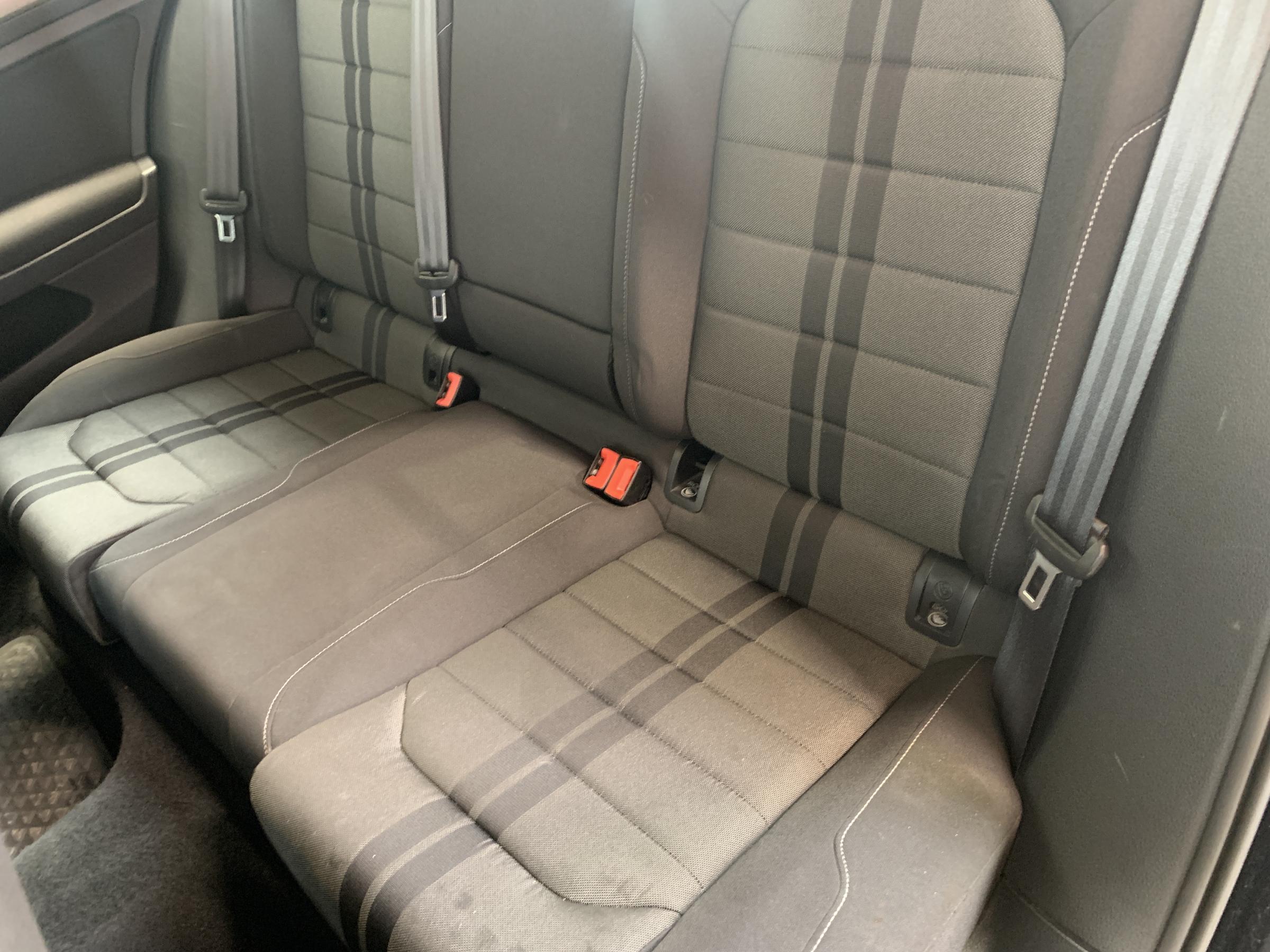 Volkswagen Golf, 2013 - pohled č. 10